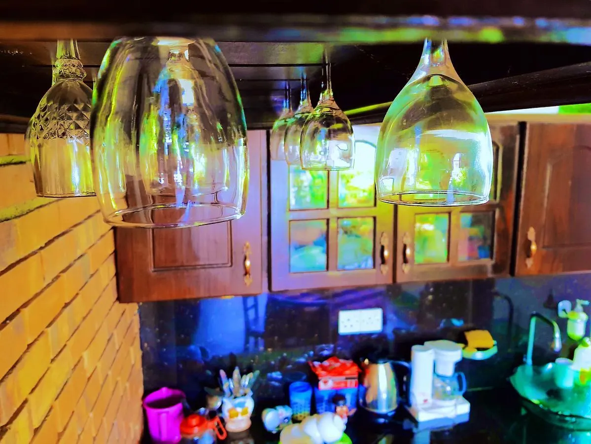 Leisure Villa Nugegoda Guest house